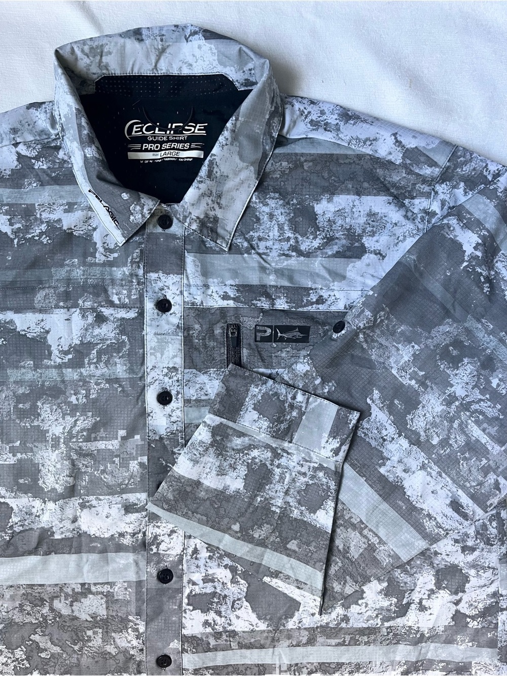 Pelagic Eclipse Pro series men’s long sleeve UPF fishing shirt L